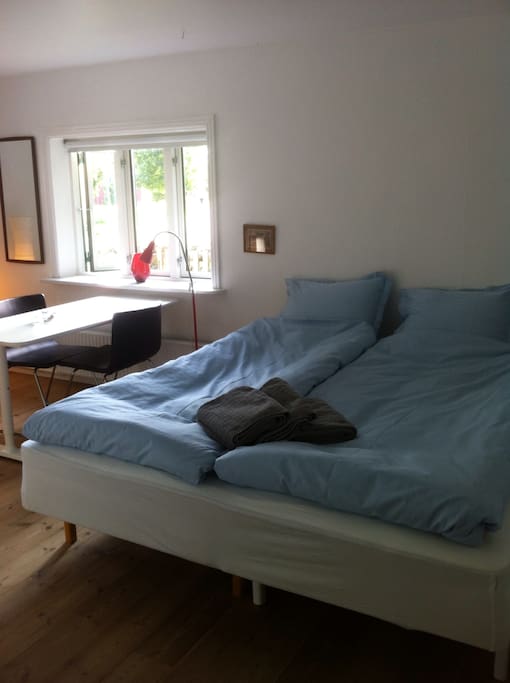 Bed with Danish design bedsheets : Georg Jensen design