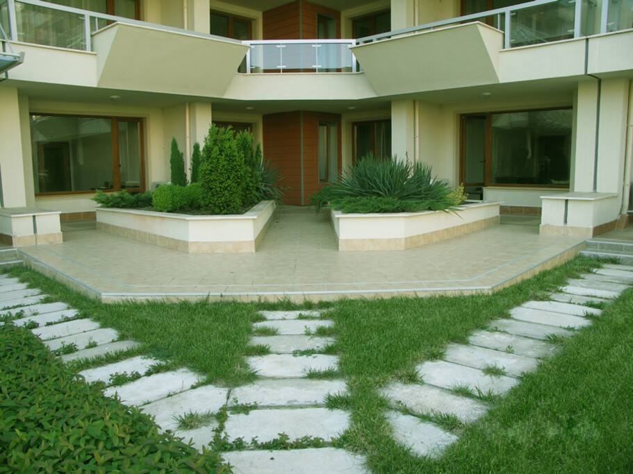 Terrace and courtyard