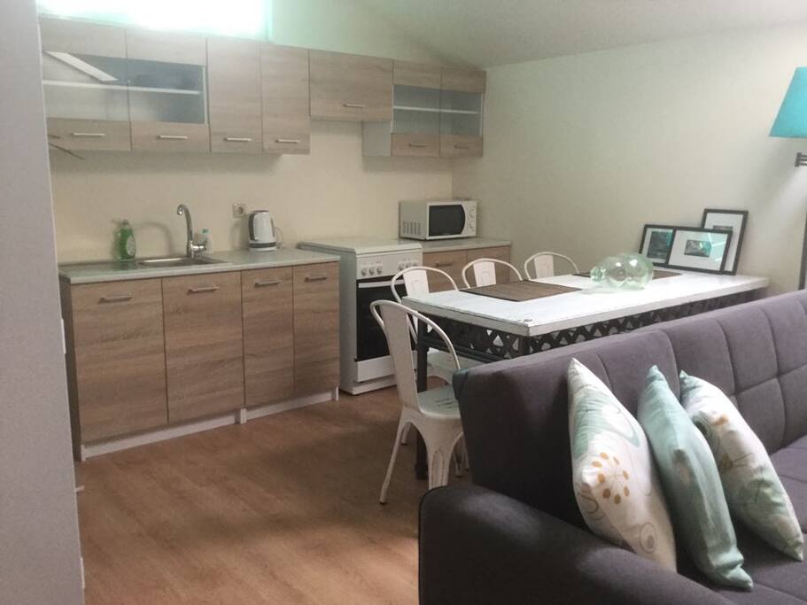 Brand new kitchen can accomadate 4 people