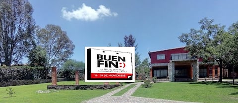 Quinta Alegre at the foot of the dam, fishermen and families