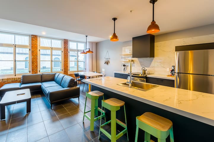 Lofts Vieux-Québec managed Airbnb listing 2