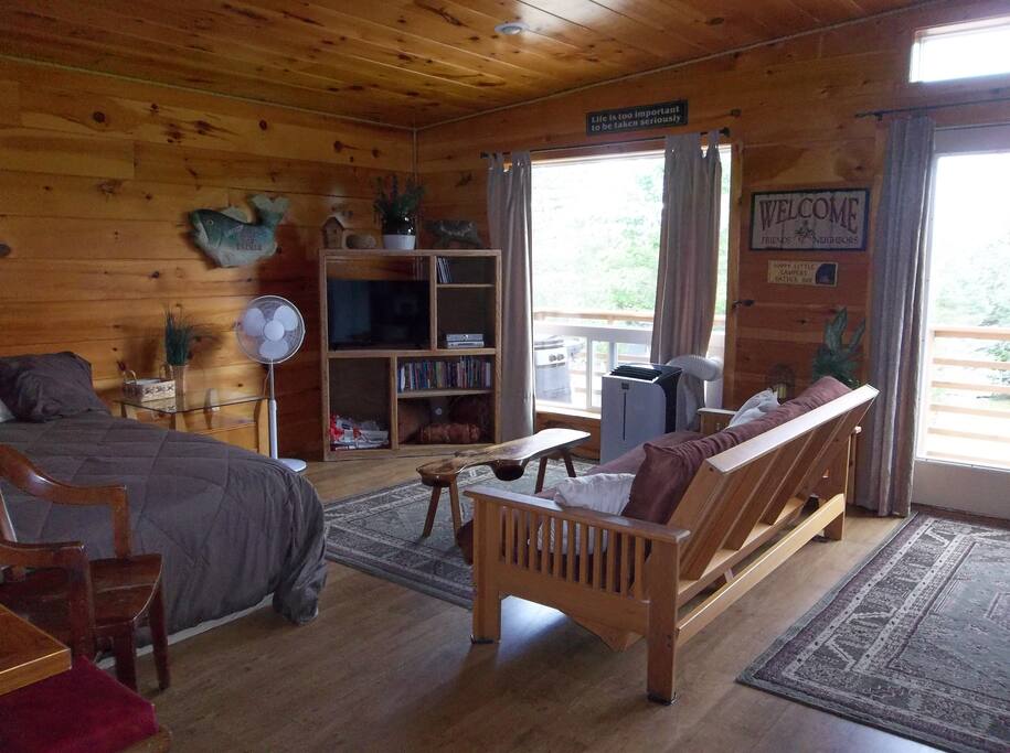 Living Area with Queen Bed, Futon, Office area, TV Direct TV and WIFI