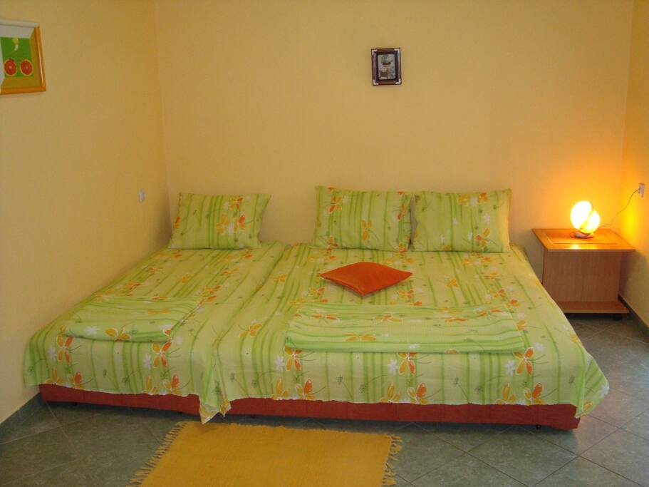 1 Single and 1 Double Bed