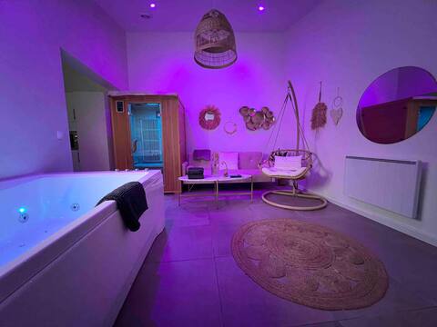 SpaJungle private house with sauna and hot tub