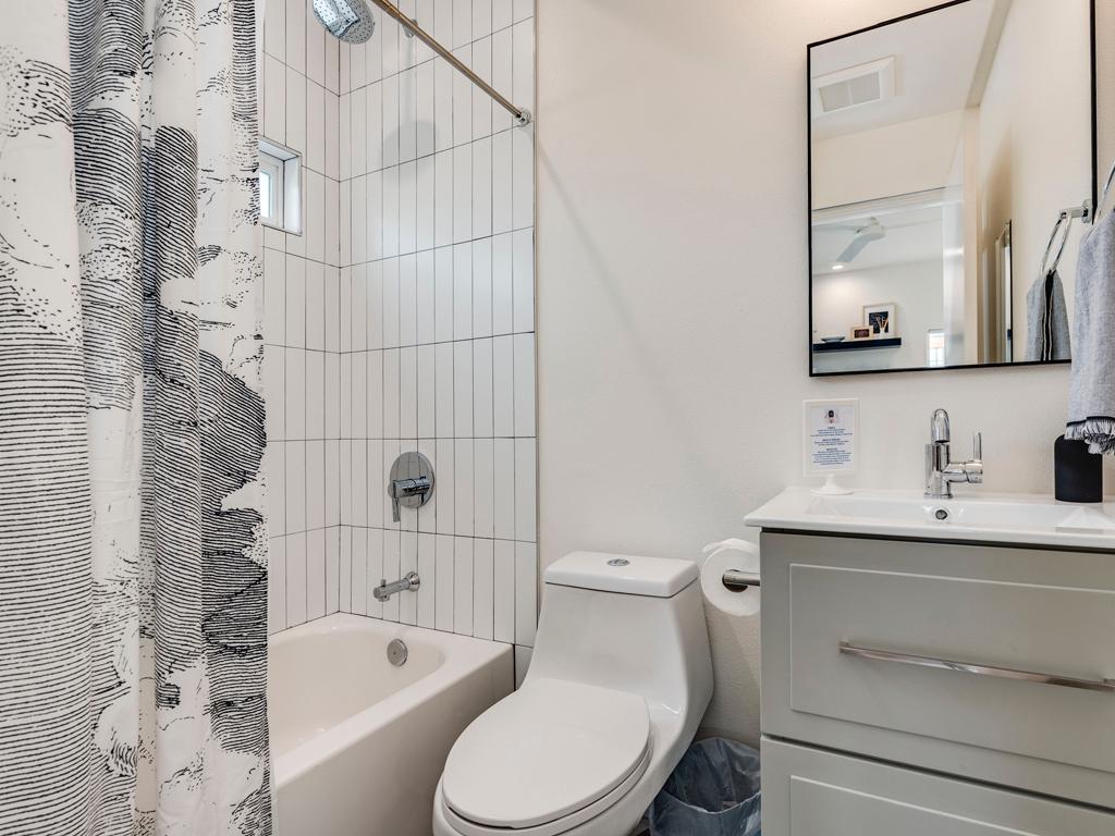 Prime Austin Location Downtown Staycation