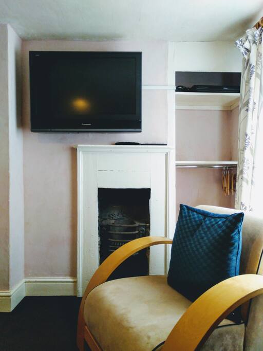 Fire place.