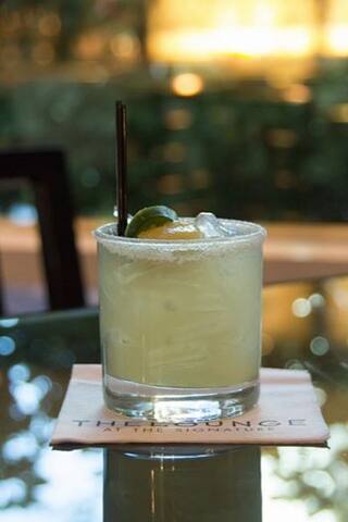 MGM Signature 2 BR Sleeps 8 – No Cleaning Fee gallery image 3