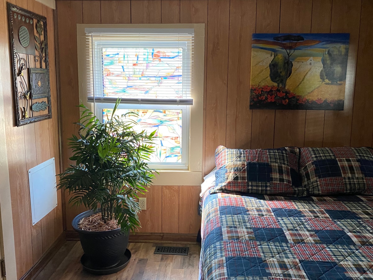 Спалня №2/двойно легло и единично легло в килера