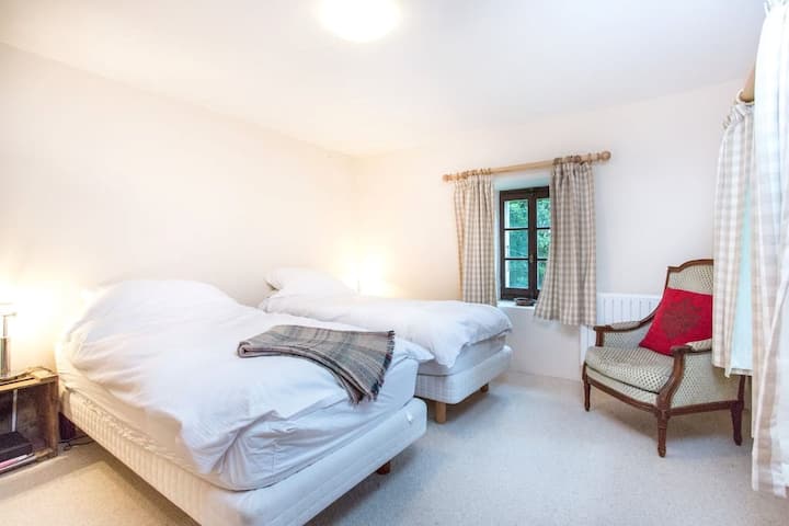 Двокреветна спална соба 