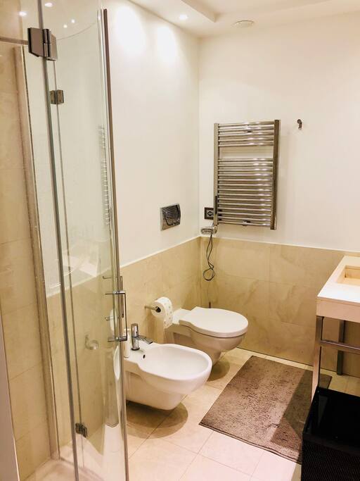 Bagno / Bathroom