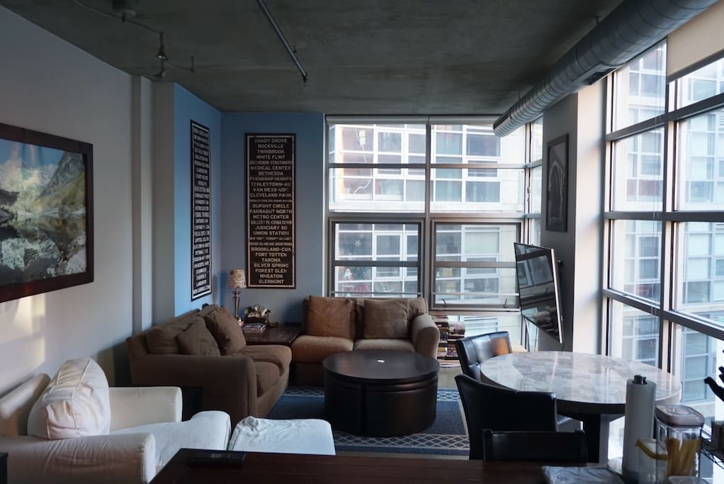 Living area and dining table