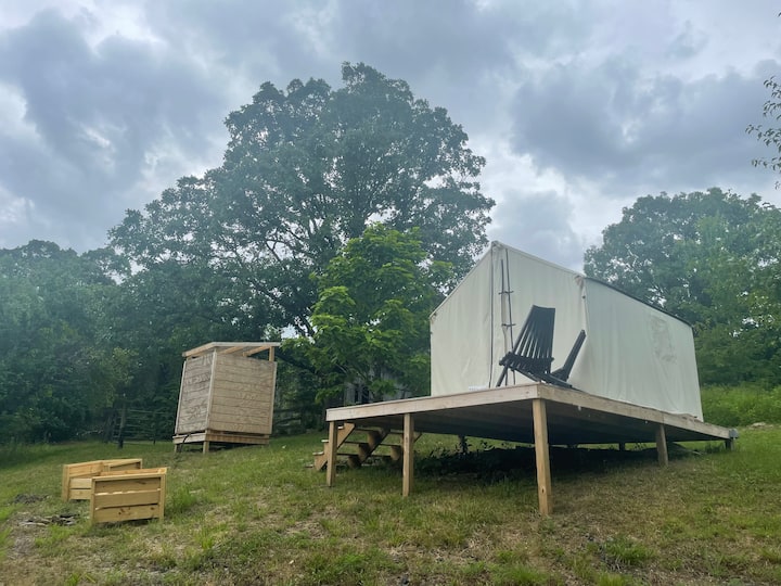 Mountainside Glamping Near Red River (2) Campsites for Rent