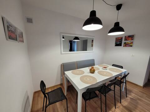 Spacious & fresh 3.5 room apt.
