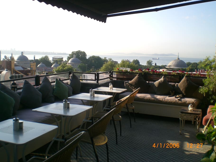 view from terace
its open 24 hour , that you can sit and can enjoy your tıme whıth a great view