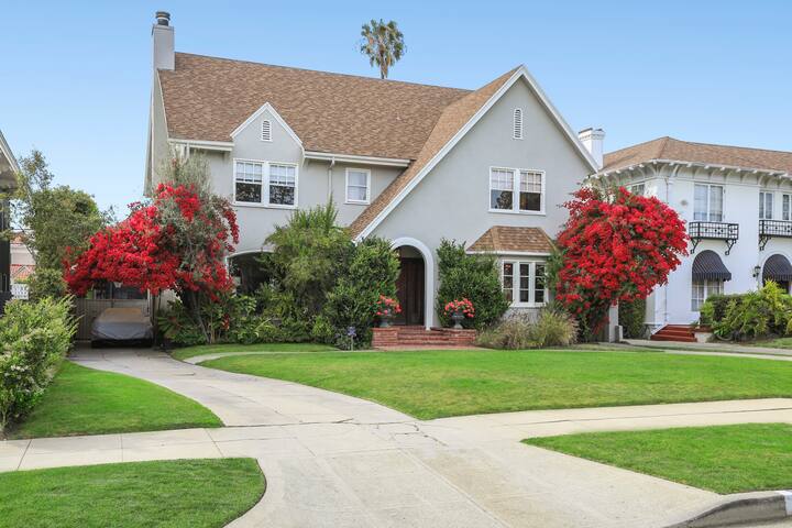 ✨Beautiful 5/3 in Gated Historic LA Neighborhood🙌 gallery image 3