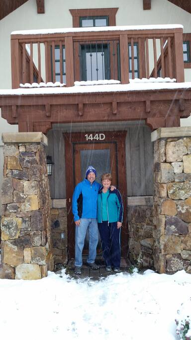 Mark and Mimi Comfort, Owners