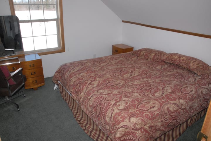 המלך בקומה השנייה