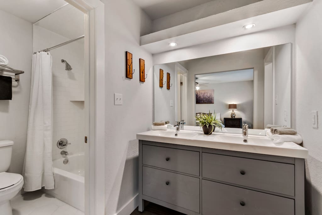 Bathroom #1 located in master bedroom