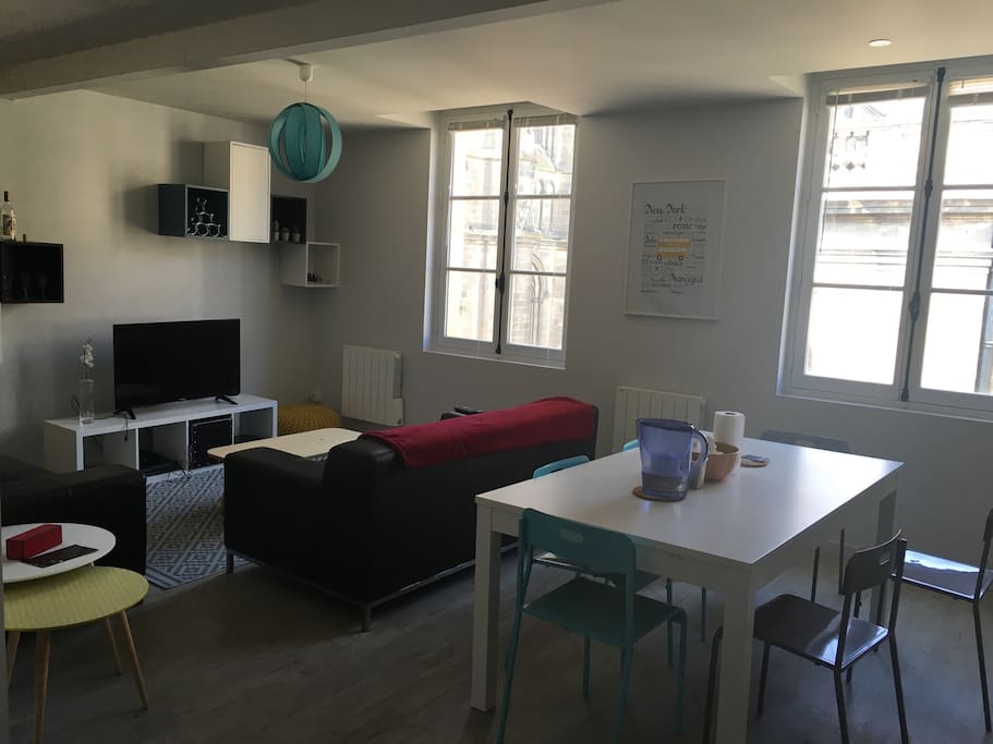 Salon et cuisine