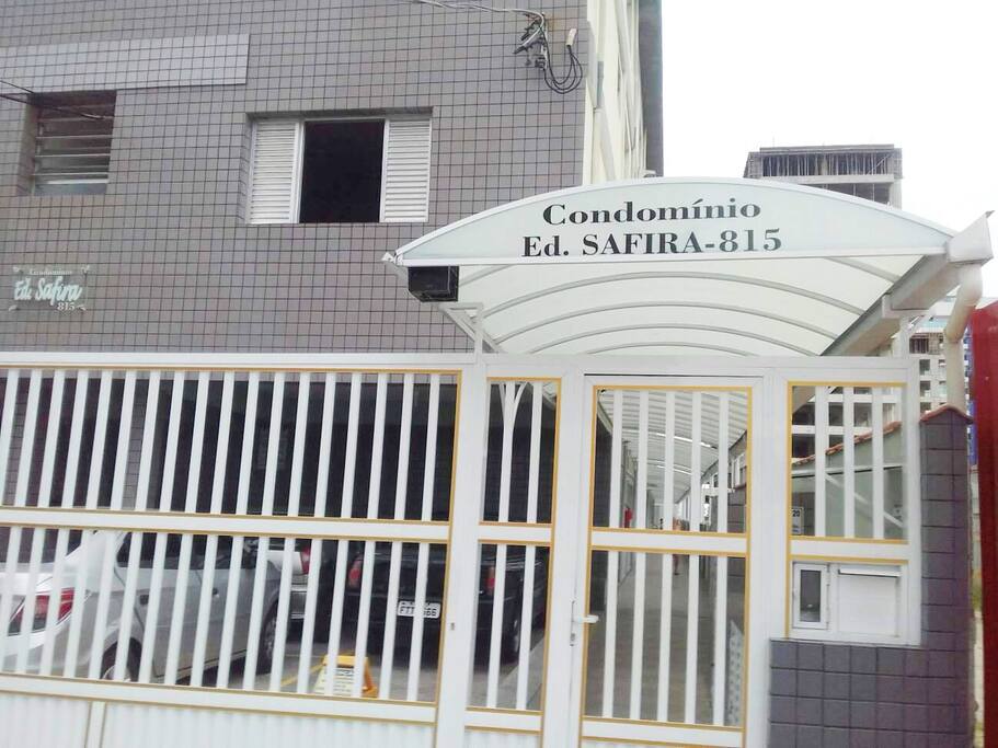 ENTRADA PRINCIPAL