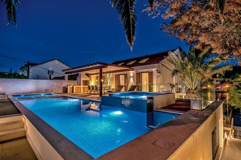 Villa Magic Bay
