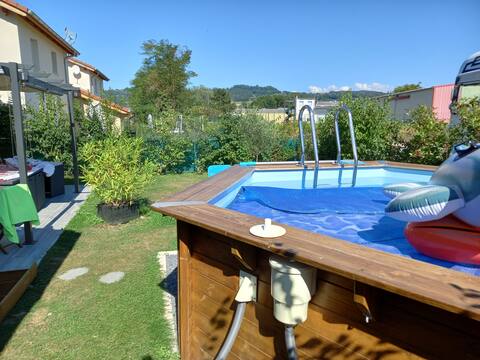 House with pool, between lakes and mountains