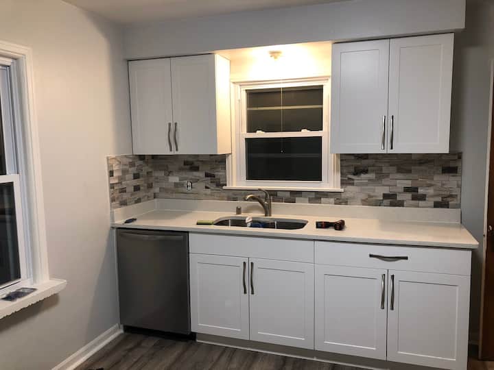 10 Best Airbnb Vacation Rentals In Brookfield, Wisconsin Updated 2024