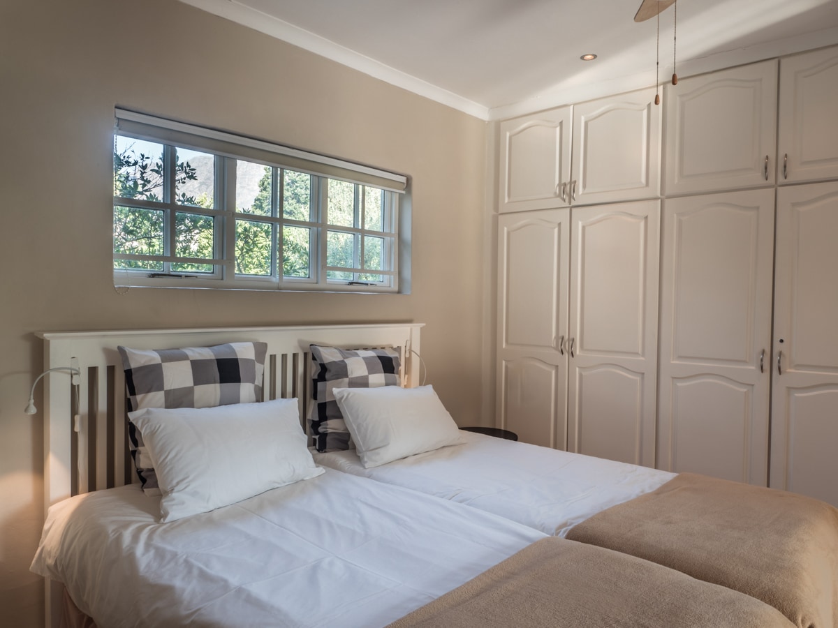 Chumba cha kwanza cha kulala