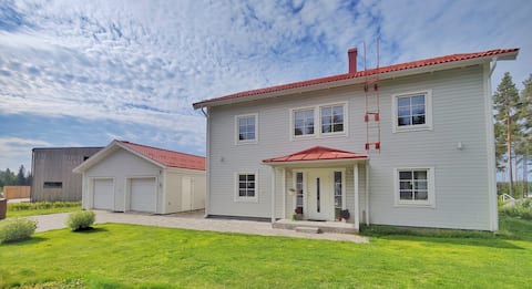 New Villa by the Camp | EV Charger | Kid Friendly