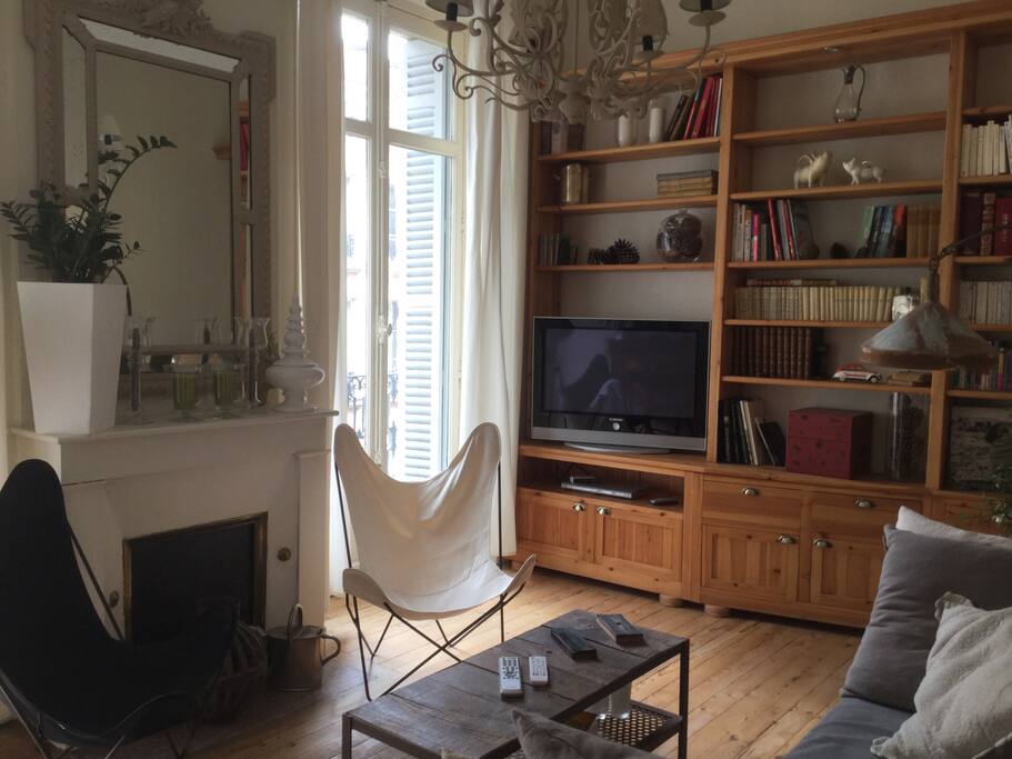 Séjour avec tv