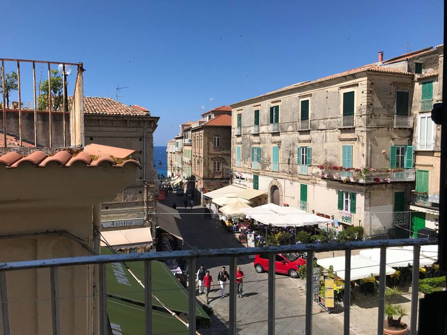 Vista dal balcone della camera da letto
