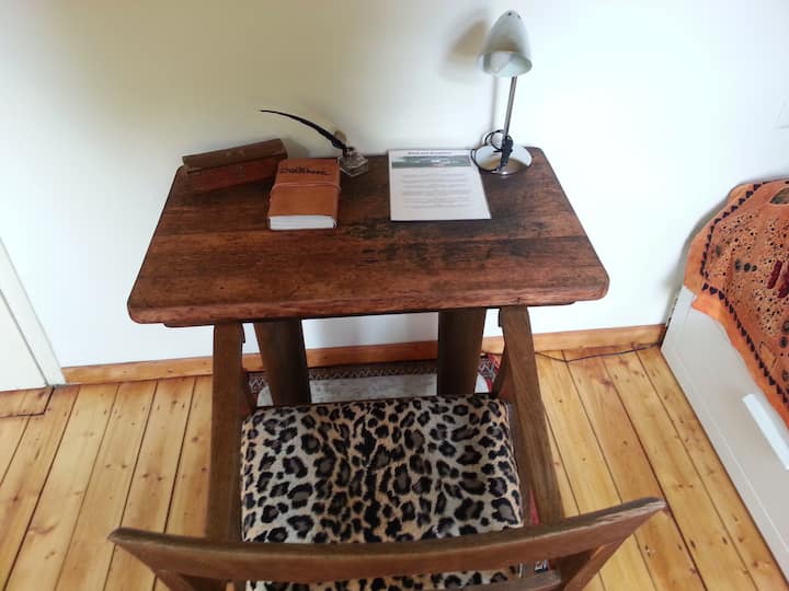 Habitación pequeña en el segundo piso