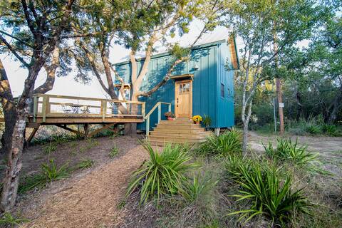 Sycamore Treehouse at The Meadow by HoneyTree