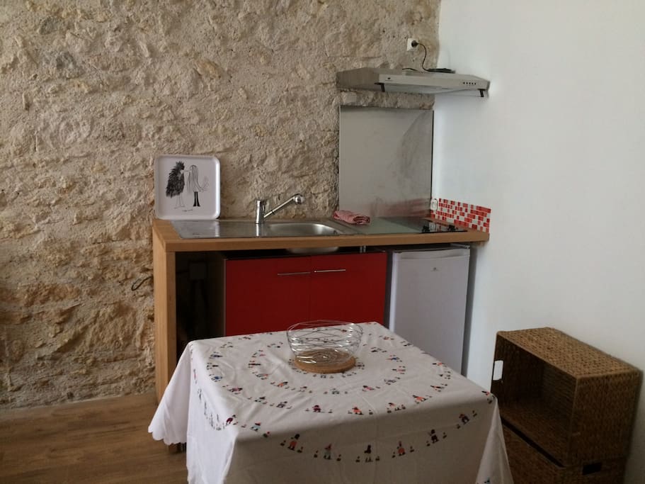 Kitchenette équipée
