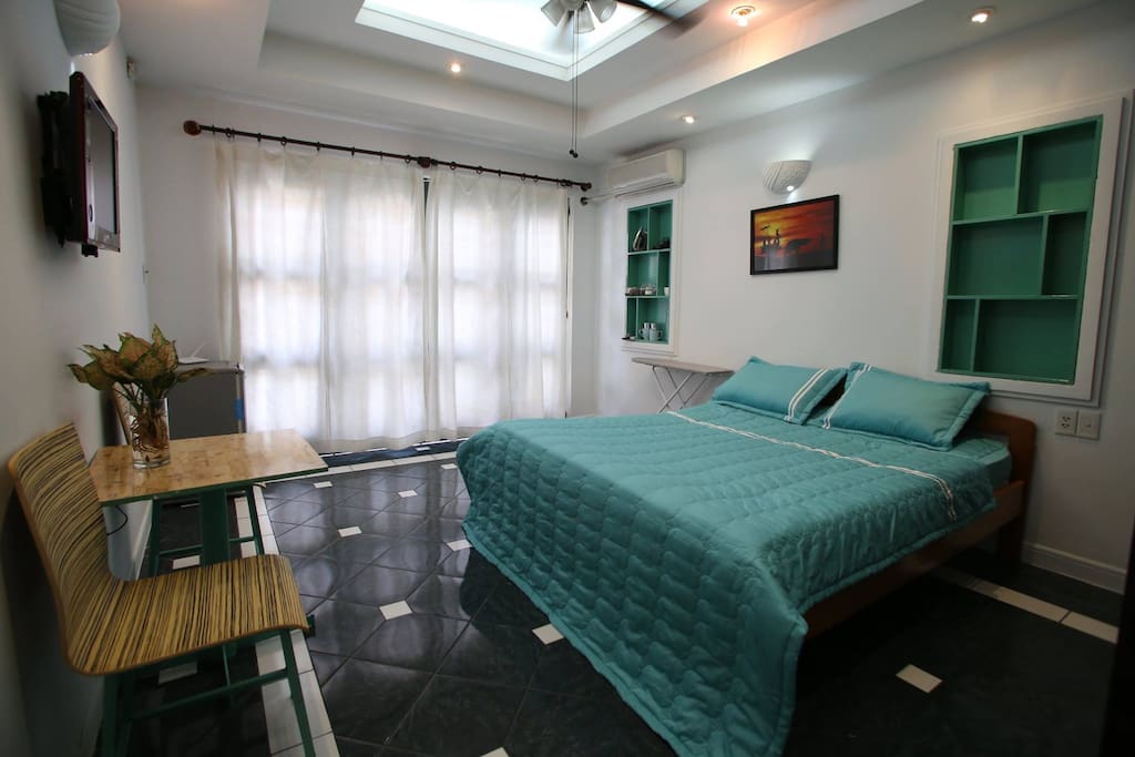 Guest room