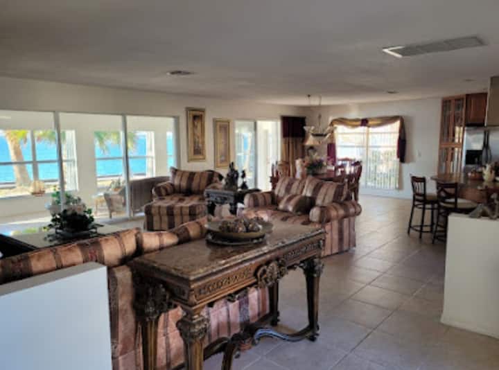 Beautiful Waterfront Home - Fort Pierce, FL