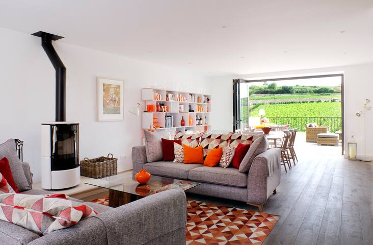 Airbnb Baubigny Vacation Rentals Places To Stay Bourgogne