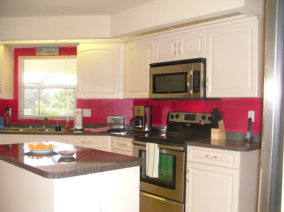 Kitchen with all what you need