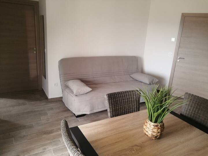 "Le Gouleyrous": Appartement à L'étage Du Mas Jams - Tuchan