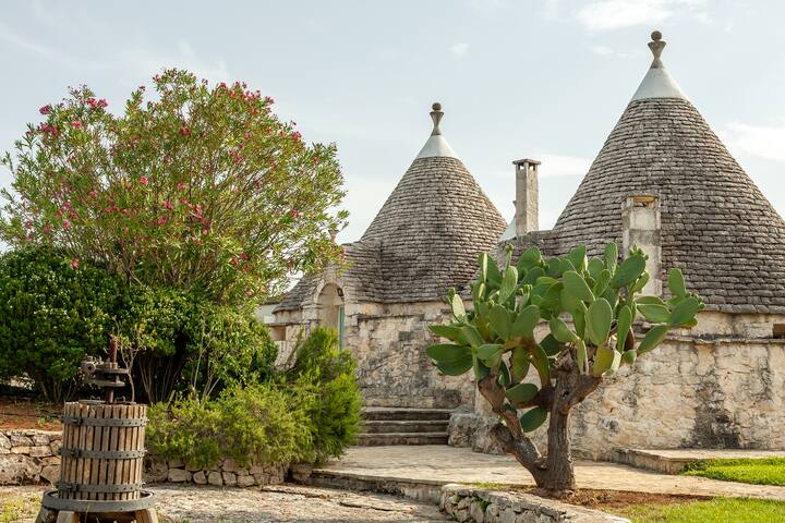 Trulli Lucia with private pool – Puglia gallery image 3