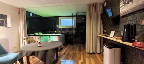 Peaceful studio and spa