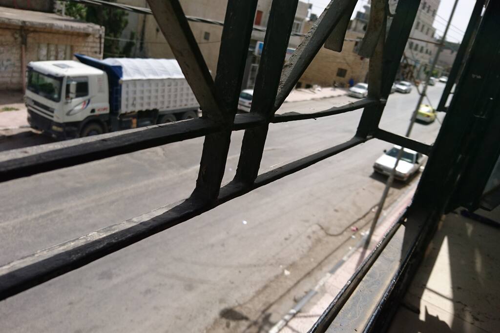 Room view on main street