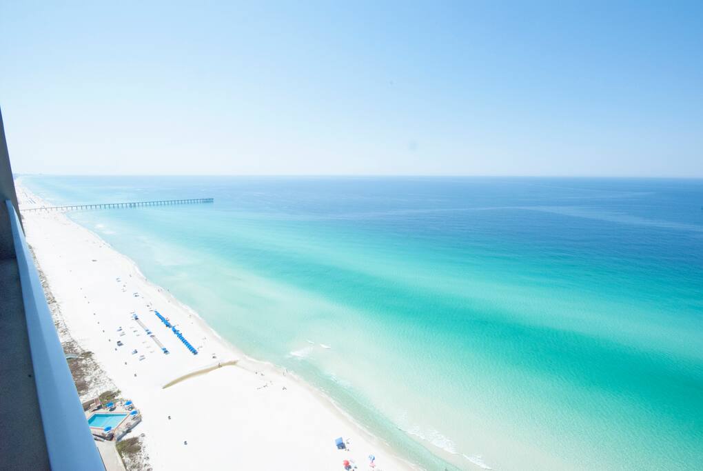 What a balcony view!