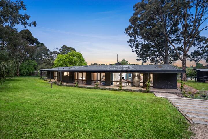 ‘Merricks by The Lake’