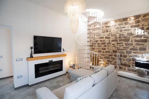 Successful Airbnb property: Terrace with sea view in Calasetta