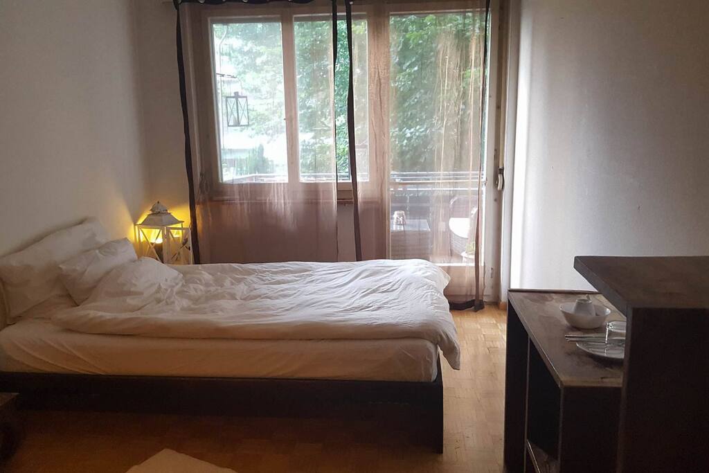 Guest double bedroom