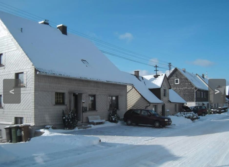 Schnee in Nisterau