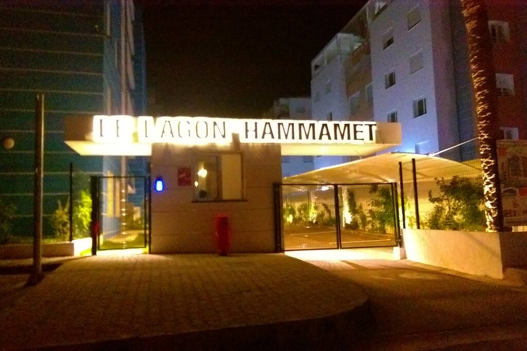 Entrée de la résidence
