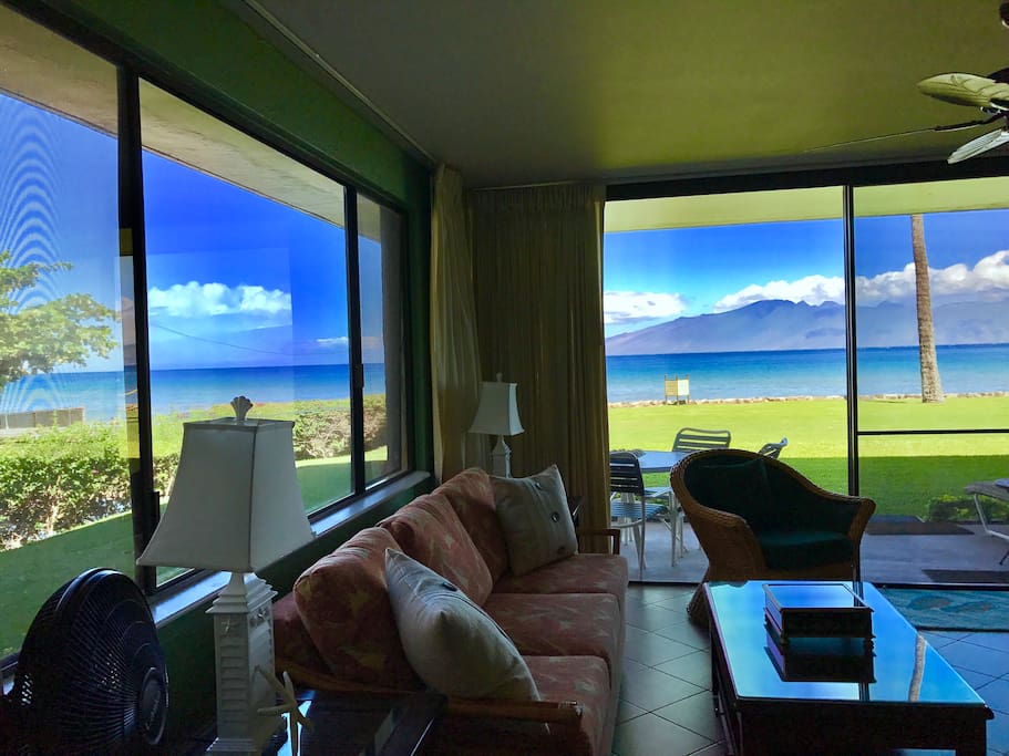 Wrap around windows make for amazing oceanfront views... Perfect for all seasons!