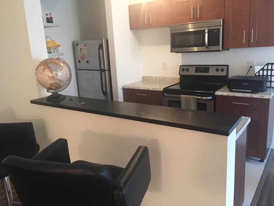 Full Kitchen with microwave, garbage disposal, dishwasher, etc